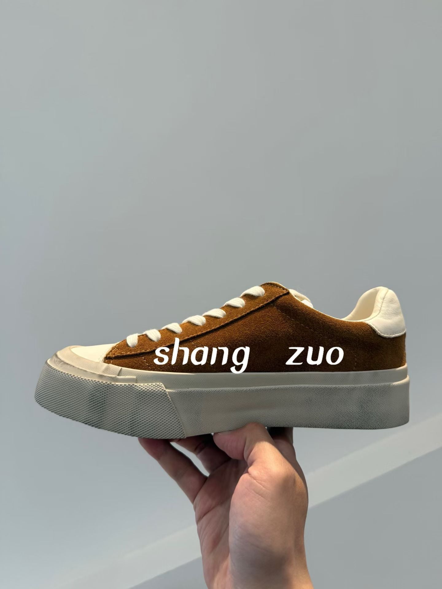 FlexRun Sport Sneakers